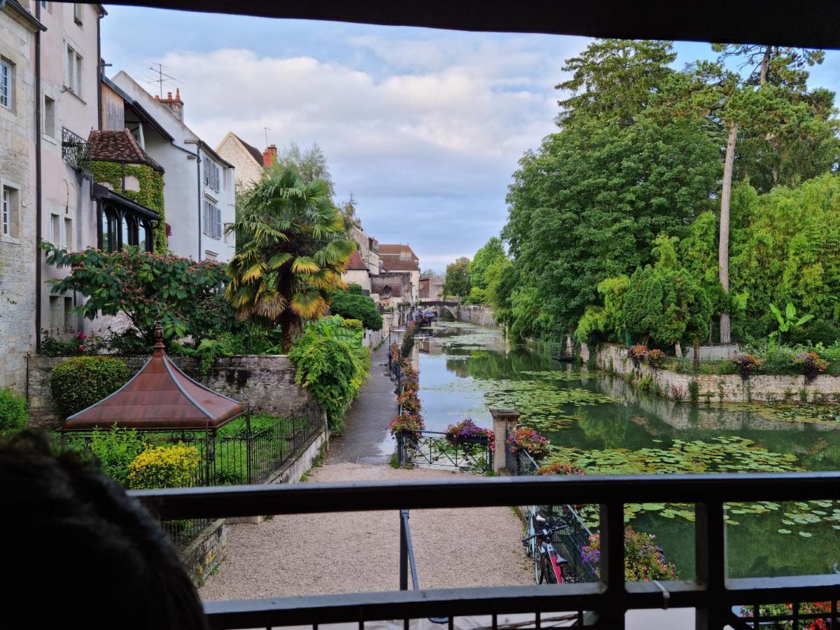 Kleines Appartement Im Zentrum 多勒 外观 照片